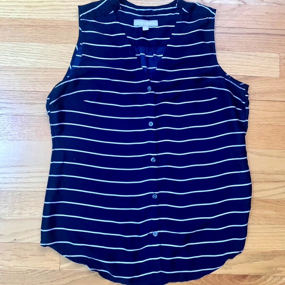 Striped sleeveless v-neck blouse
